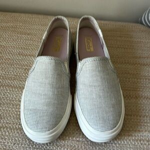 Keds slip on size 6